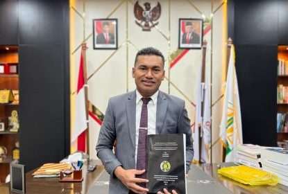 Wakil Ketua DPRA Safaruddin SSos MSP resmi menyandang gelar doktoral (S3) Studi Pembangunan pada Universitas Sumatera Utara (USU)