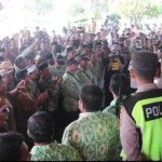 Keuchik di Aceh yang melakukan unjuk rasa untuk meminta perpanjangan masa jabatan dari 6 tahun menjadi 8 tahun dinilai untuk kepentingan pribadinya