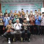Acara FGD Penyusunan Instrumen Pendataan dan Pemetaan Potensi Wakaf Produktif di Hotel Grand Nanggroe Banda Aceh, Kamis (25/4)
