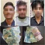 Satreskrim Polres Aceh Barat Polda Aceh menangkap 3 pemuda diduga pelaku judi slot online, di sejumlah lokasi terpisah di Meulaboh, Jum’at (26/4/2024)