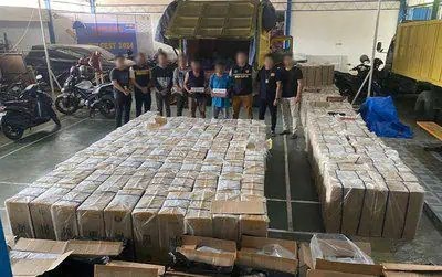 Bea Cukai Langsa dan tim gabungan berhasil melakukan penindakan 2,73 juta batang rokok ilegal tanpa dilekati pita cukai. (Foto: Dok. Bea Cukai Langsa) | INFOACEH.net Bea Cukai Langsa dan tim gabungan berhasil melakukan penindakan 2,73 juta batang rokok ilegal tanpa dilekati pita cukai. (Foto: Dok. Bea Cukai Langsa)