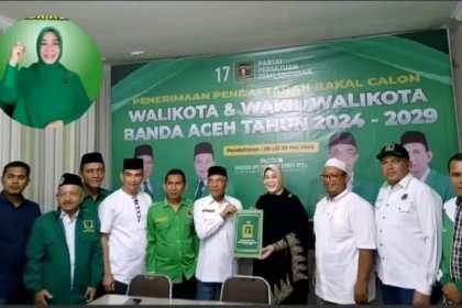 Illiza Sa'aduddin Djamal saat mendaftarkan diri sebagai bakal calon Wali Kota Banda Aceh ke DPC PPP. Foto: Istimewa
