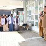 Pj Bupati Aceh Besar, Muhammad Iswanto memimpin upacara apel bersama sekaligus memberikan arahan di RUSD Aceh Besar, Kecamatan Indrapuri, Aceh Besar, Senin (27/5/2024). (Foto: For Infoaceh.net)