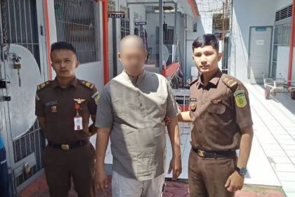 Jaksa Penuntut Umum (JPU) Kejari Bireuen menuntut hukuman mati terdakwa Fauzi pengedar 27,6 kg Sabu-sabu