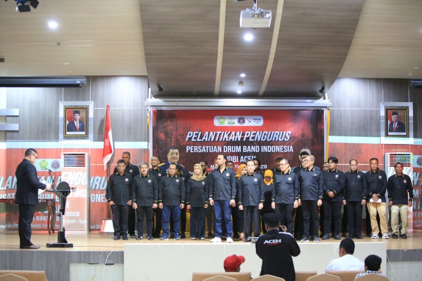 Pelantikan Pengprov Persatuan Drum Band Indonesia (PDBI) Aceh di aula lantai V Balai Wali Kota Banda Aceh, Sabtu malam (20/7/2024). Foto: Istimewa