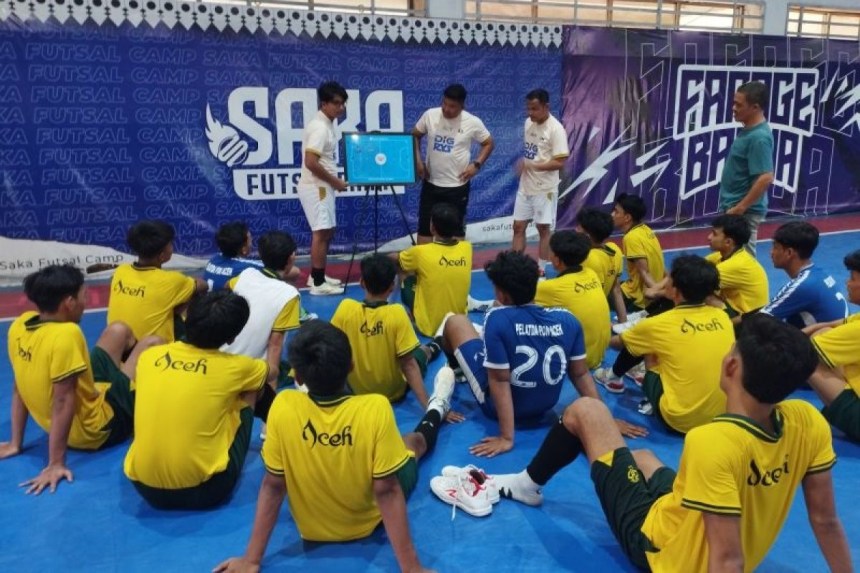 Tim Futsal Aceh yang dipersiapkan bertanding pada PON XXI Aceh-Sumut 2024 menjalani pemusatan latihan di Pulau Jawa. Foto: Istimewa
