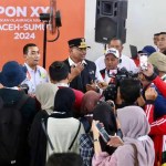 Cabor Muaythai PON XXI resmi dimulai yang dilangsungkan di Balee Meuseuraya Aceh, Banda Aceh. Pj Gubernur Aceh Safrizal ZA membuka secara resmi, Kamis (5/9). (Foto: Media Center PON Aceh)