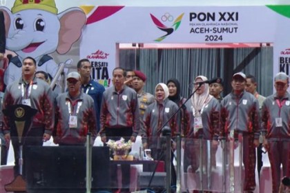 Presiden Joko Widodo secara resmi membuka PON XXI Aceh-Sumut di Stadion Harapan Bangsa Lhong Raya Banda Aceh, Senin (9/9/2024) malam. (Foto: BPMI Setpres)
