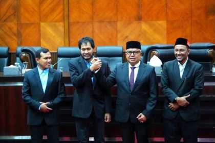 Calon Gubernur/Wakil Gubernur Aceh Bustami Hamzah-Fadhil Rahmi dan Muzakir Manaf atau Mualem dan Fadhullah (Dek Fad) akan mengikuti tiga kali debat kandidat. (Foto: Dok. Info Aceh)
