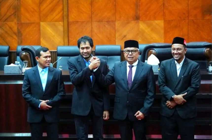 Calon Gubernur/Wakil Gubernur Aceh Bustami Hamzah-Fadhil Rahmi dan Muzakir Manaf atau Mualem dan Fadhullah (Dek Fad) akan mengikuti tiga kali debat kandidat. (Foto: Dok. Info Aceh)