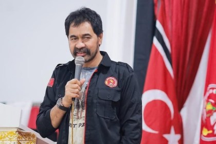 Muzakir Manaf atau Mualem sekaku Komisi Pengawas Badan Pengelolaan Migas Aceh (BPMA) merekomendasikan agar pemilihan Kepala BPMA oleh Pansel ditunda