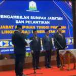 Pj Gubernur Aceh Safrizal ZA melantik dan mengambil sumpah jabatan tiga Pejabat Pimpinan Tinggi Pratama atau Eselon II di lingkungan Pemerintah Aceh, Rabu (5/2). (Foto: For Infoaceh.net)