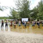 PT PLN Unit Induk Distribusi Aceh melalui program TJSL menanam sebanyak 20.000 pohon mangrove tesebar di Kabupaten Aceh Jaya. (Foto: Dok. PLN Aceh)