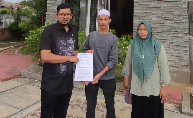 Orang Tua dari almarhum Anis Maula (16) yaitu Faisal menunjuk Advokat/Pengacara dari Yayasan Advokasi Rakyat Aceh (YARA) sebagai Kuasa Hukum