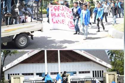 Ratusan mahasiswa yang tergabung dalam Gerakan Rakyat Menggugat (GRAM) menggelar unjuk rasa menolak rencana pembangunan empat Batalyon TNI di depan Gedung DPRA Rabu siang (7/5). (Foto: For Infoaceh.net)