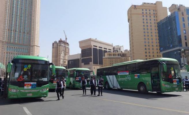 Pemerintah melalui Petugas Penyelenggara Ibadah Haji Arab Saudi menyediakan layanan bus Shalawat gratis selama jamaah haji berada di Kota Suci Mekkah. (Foto: Ist)