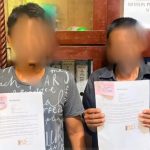 Tim Satgas Anti Premanisme Polres Aceh Besar mengamankan dua orang preman pelaku pungli di kawasan wisata Lhoknga, pada Sabtu (31/5/2025).