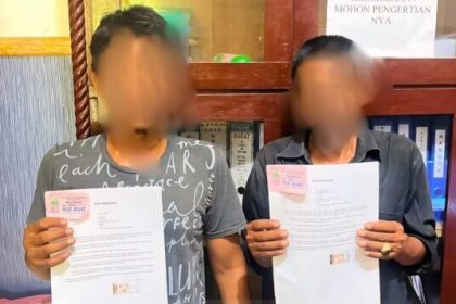 Tim Satgas Anti Premanisme Polres Aceh Besar mengamankan dua orang preman pelaku pungli di kawasan wisata Lhoknga, pada Sabtu (31/5/2025).