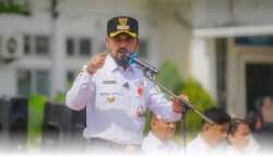 Bupati Aceh Timur, Iskandar Usman Al-Farlaky