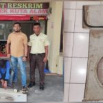 Pelaku diamankan bersama barang bukti di Mapolsek Kuta Alam, Banda Aceh, Selasa, 17 Juni 2025. (Foto: Dok. Polsek Kuta Alam)