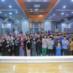 Wali Kota Banda Aceh, Iliza Sa’adudin Djamal, menghadiri acara Sharing Idea bertema Youths and City: Peran Pemuda Menjaga Identitas Kota yang menghadirkan pendakwah nasional Ustaz Hanan Attaki, Kamis, 17 Juli 2025 di Aula Mawardi Nurdin, Balai Kota Banda Aceh.