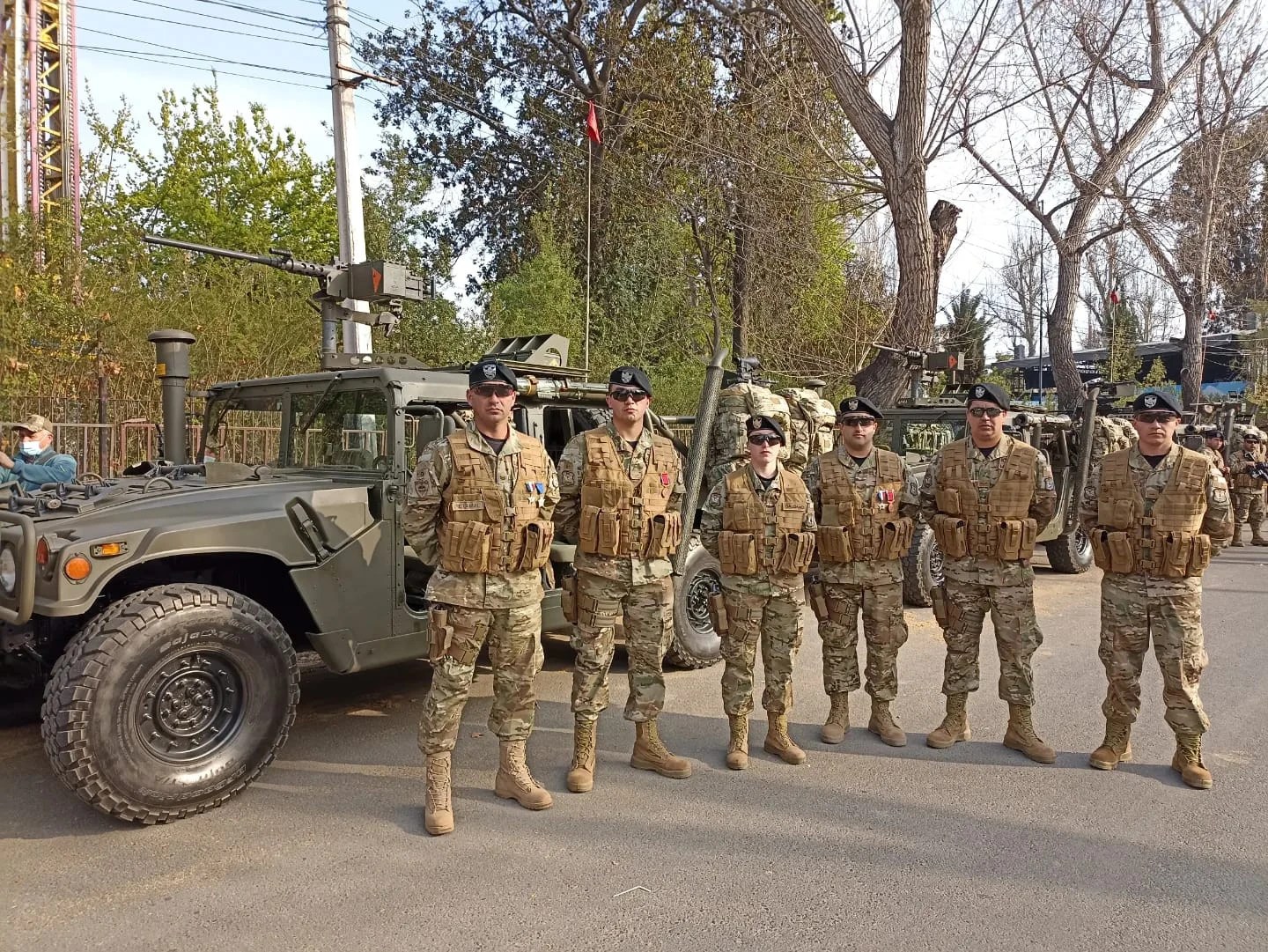 El Ejército De Chile Presenta Los Humvee Y Cuadrimotos Outlander De La