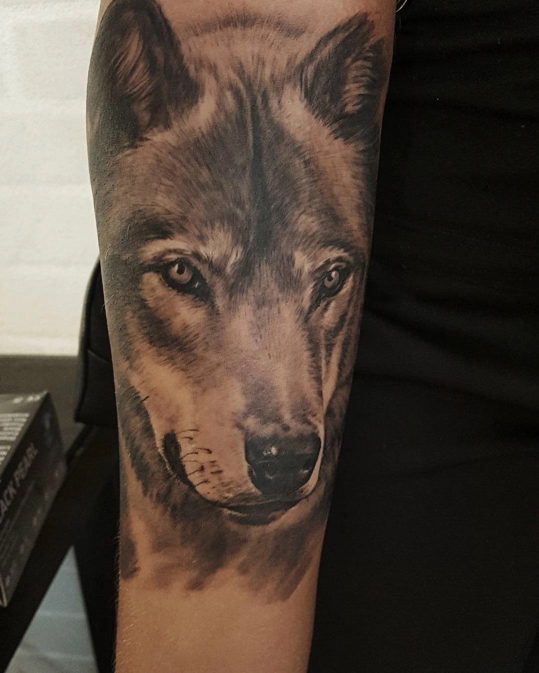 realism tattoo
