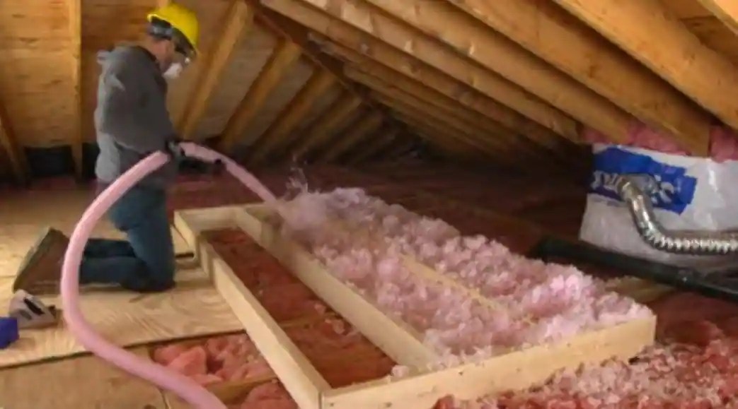Which is better attic insulation blown or rolled- top 4trick