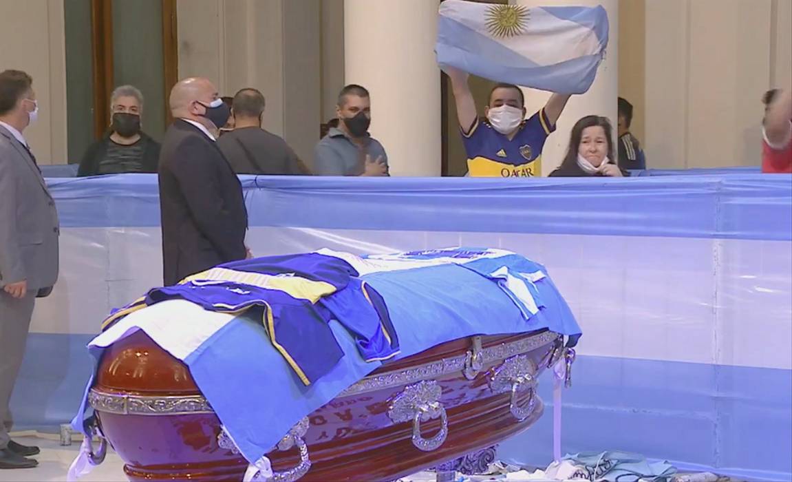 Thousands of Sympathizers pay last respect to Maradona