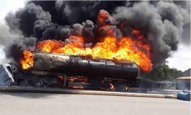 Petrol Tanker Explodes In Anambra State