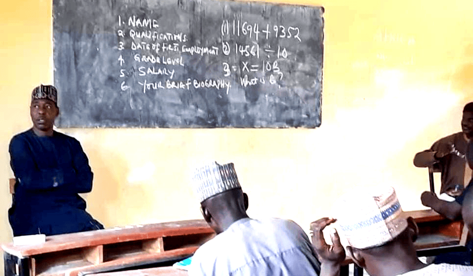 Drama As Zulum Conducts Impromptu Test For Teachers