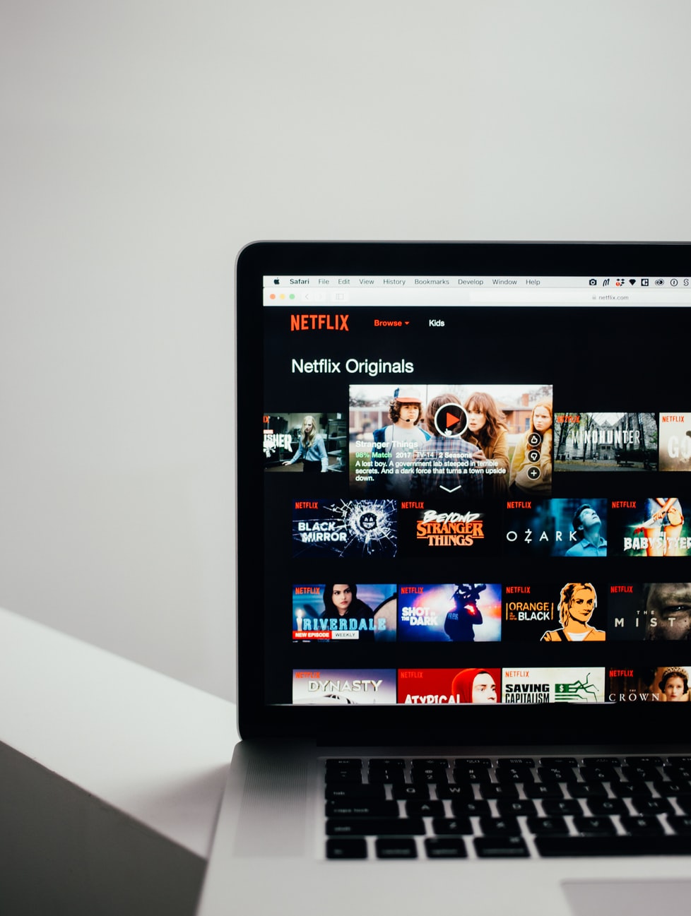 9 Netflix shows to binge for quarantined digital journalists