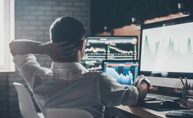 Lazy Portfolio Strategy? ️ Is This Low-Risk Strategy Right For You?