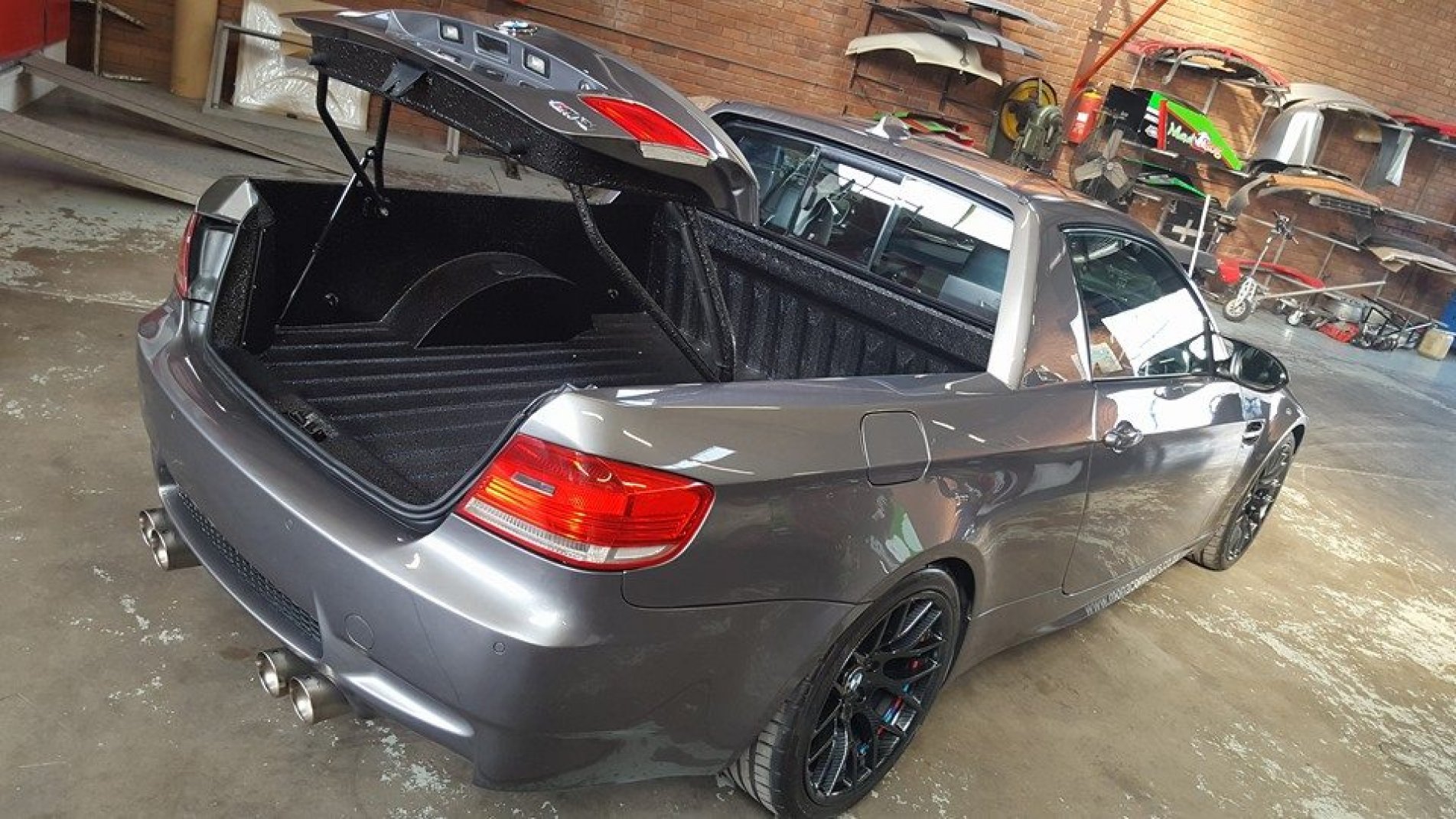 รถกระบะ BMW M3