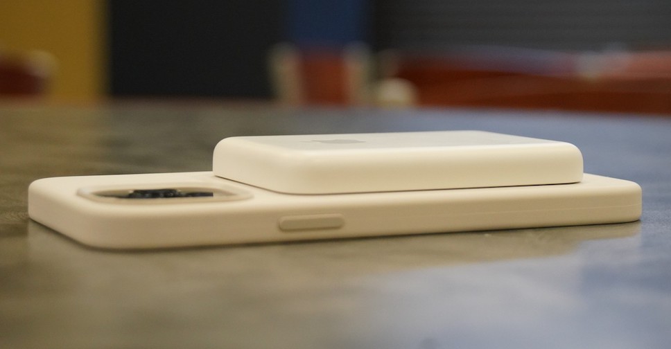 MagSafe Battery Pack เริ่มวางจำหน่าย และตอนนี้จัดส่งถึงมือลูกค้าแล้ว