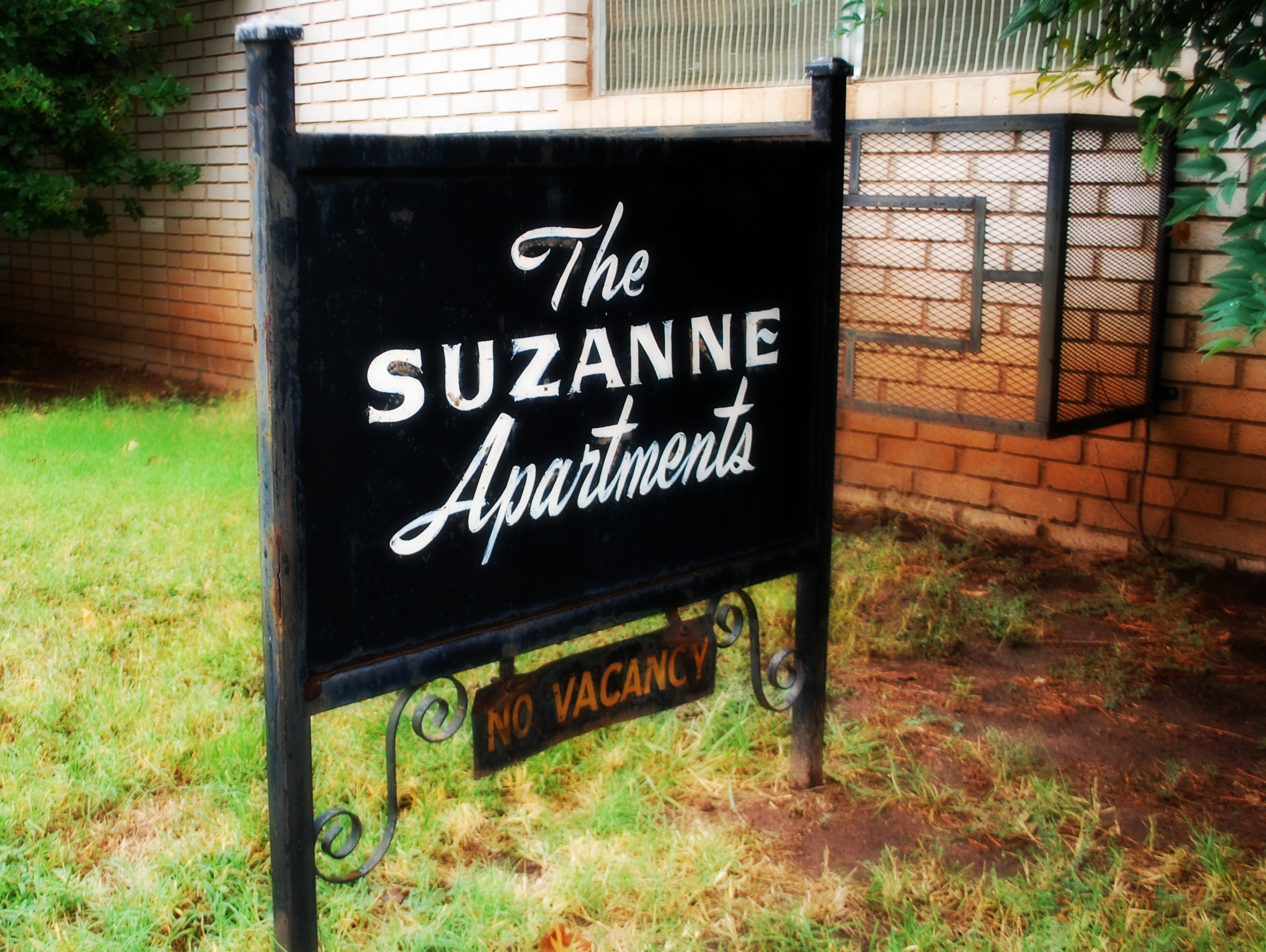 Suzanne Apartments • Jennifer Chronicles