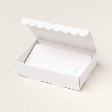 Scalloped Gift Card Box