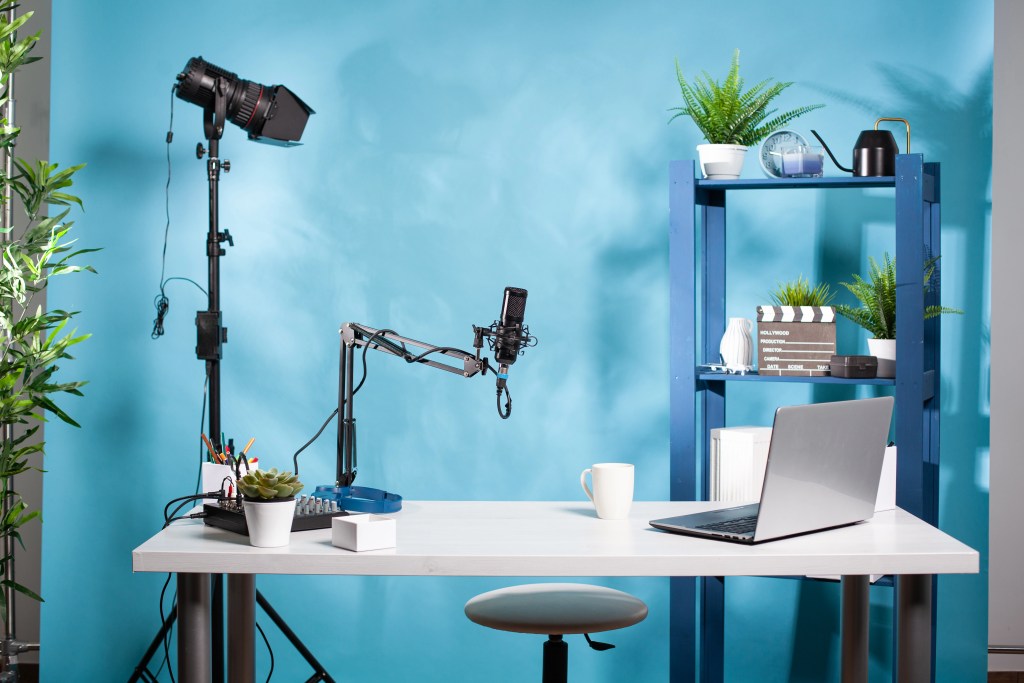 Spacious Adjustable Desk Setup