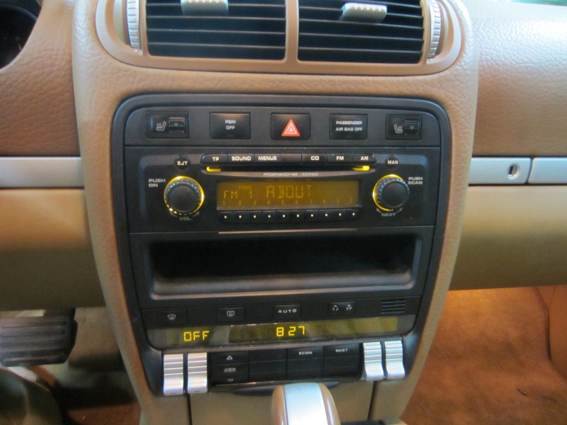 Porsche Cayenne Multimedia Enhancement