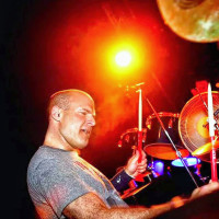 Jordan Lampert playing Drums