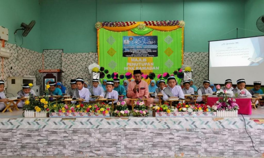 B) membincangkan kaedah pemilihan khalifah. Berita Sekolah Jpwpl Sana Sini Berita Rasmi Jabatan Pendidikan Wp Labuan