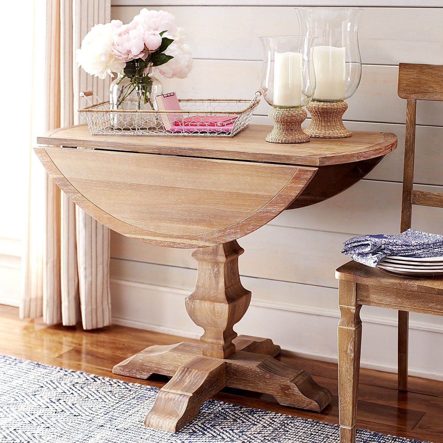 3 Drop Leaf Kitchen Tables for 3 Different Ways of Kitchen ...