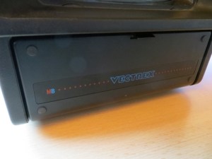 Vectrex - Controller integriert