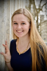 <span class="vcard">Maggie Baughman</span>