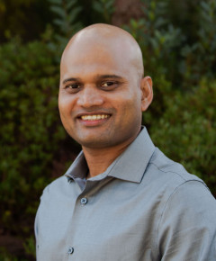 <span class="vcard">Nikhil Deb</span>