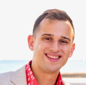 <span class="vcard">Jeremy Gutner</span> <span class="vcard">Jeremy Gutner</span>