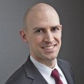 <span class="vcard">Hugh Handeyside</span>