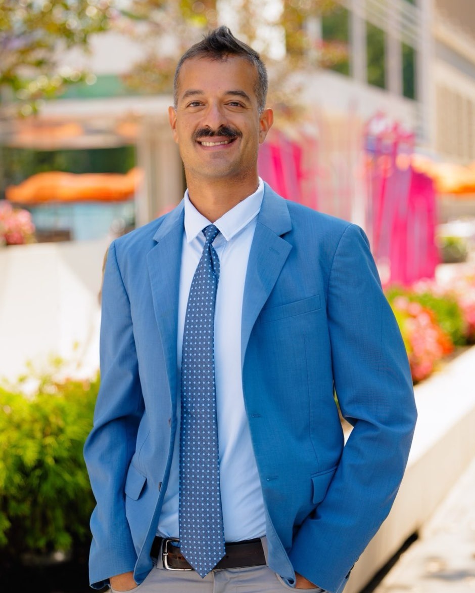 <span class="vcard">Blake Narendra</span>