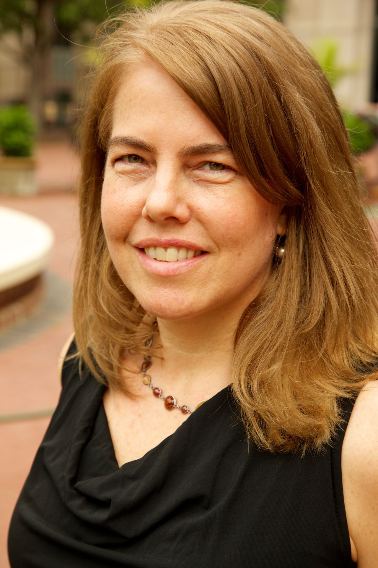 <span class="vcard">Jenny McAvoy</span>