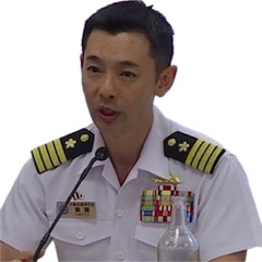 <span class="vcard">Yusuke Saito</span>